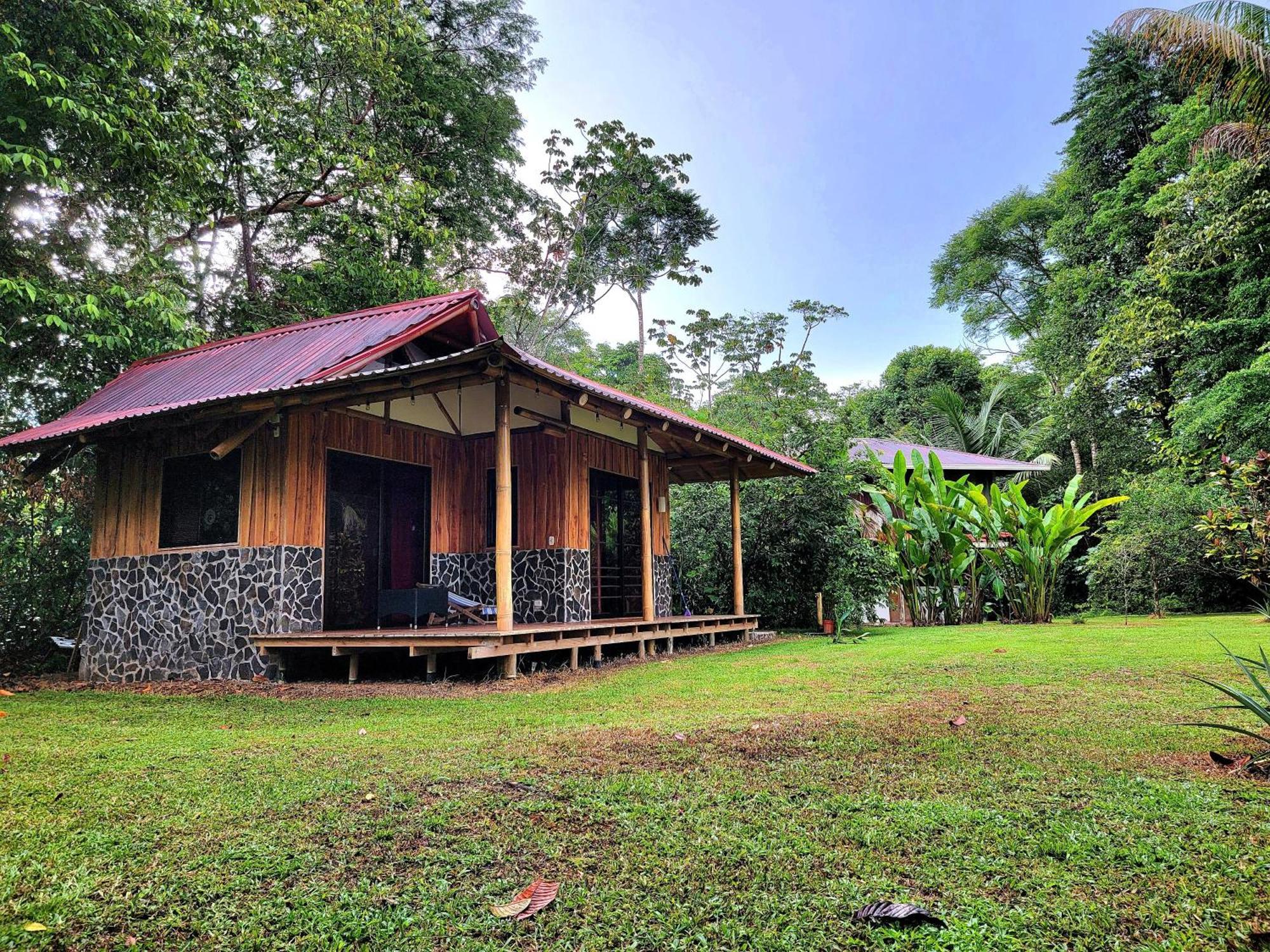 Corcovado Guest House Drake Bay ภายนอก รูปภาพ