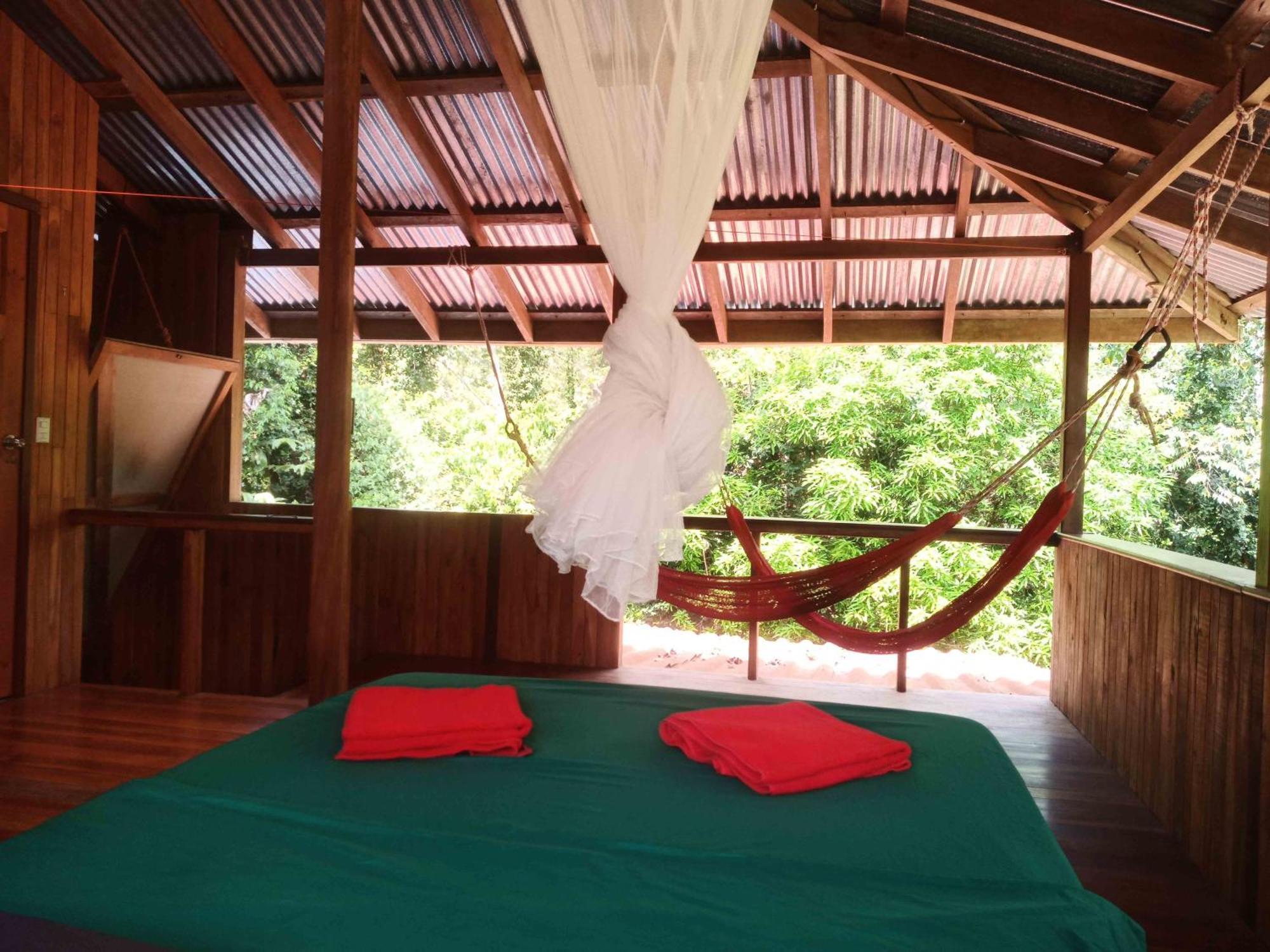 Corcovado Guest House Drake Bay ภายนอก รูปภาพ